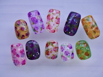 フレチル(frachill)/お花色見本