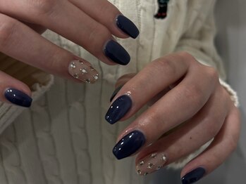 ネオリーブ ウリ(Neolive uri)/ビジューネイル