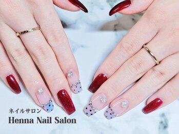 ヘンナコンス(Henna Kongs)/レッド×ドットで魅せる指先