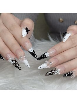 フレンチxドットネイル