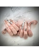 ラヴェニア(La ve nia)/埋め尽くしネイル