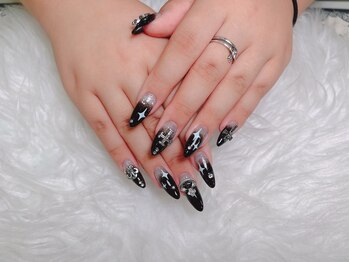 カカネイルズ(Kaka nails)/長さ出し やり放題