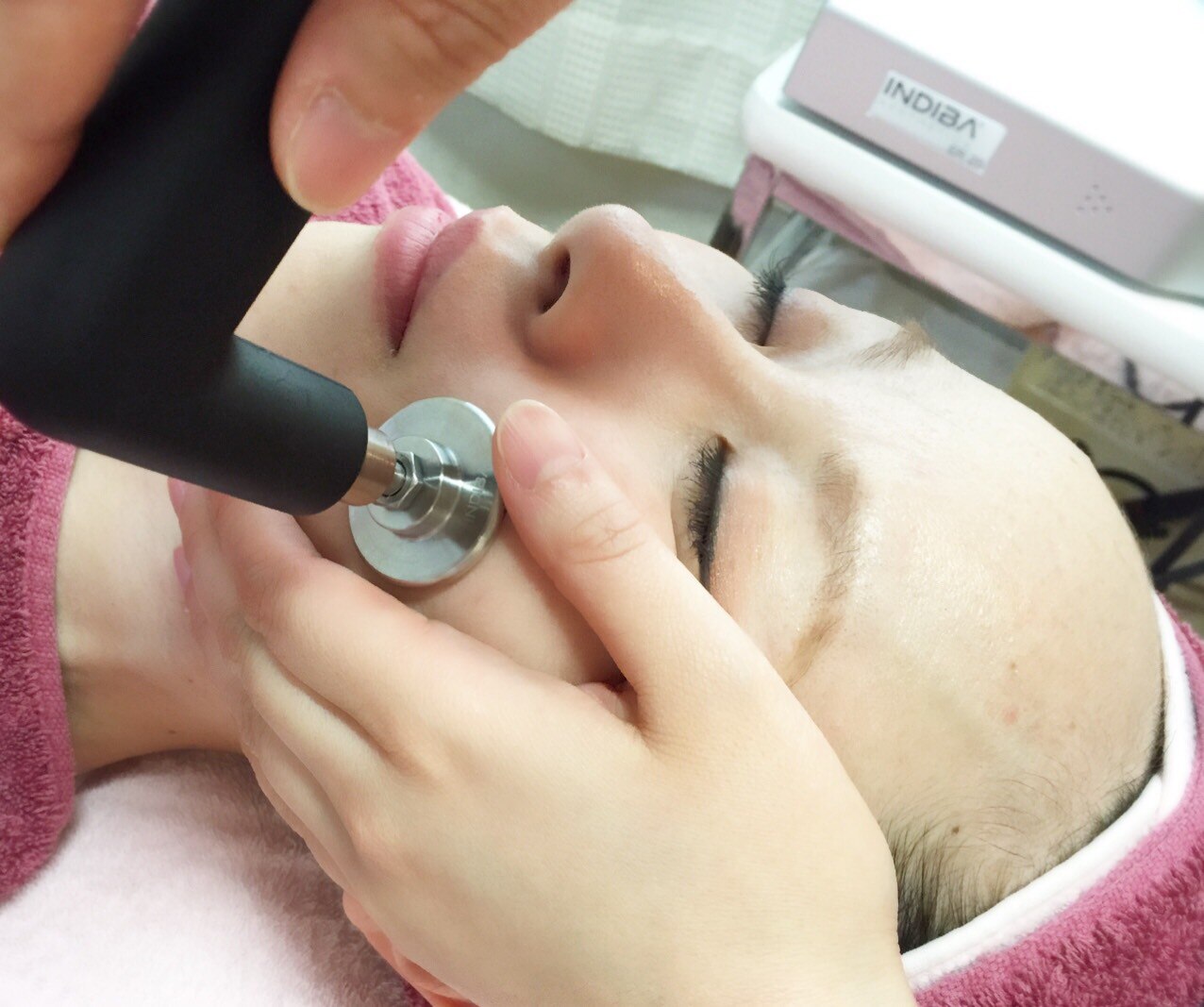 【小顔&リラックス】きゅっとした輪郭に！予防美容の小顔インディバ7700円