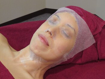 ビューティフル アンジー(Beautiful Angie)/毛穴しわ・たるみオールマイティ