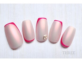スリー 自由が丘(THREE)/マットピンクネイル