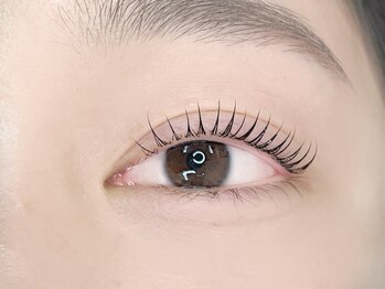 ウィンジュリー(Winjury)/まつげパーマ根元立ち上げカール