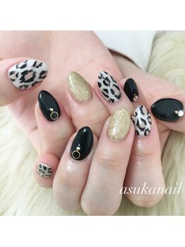 ラコルザ(La Colza)/ヒョウ柄ネイル