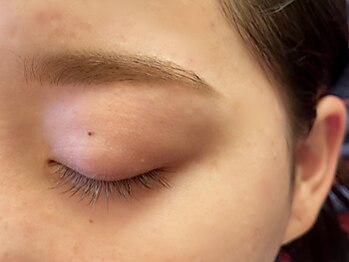 サロン ド サンテボーテ(Salon de Sante et Beaute)の写真/【アイブロウワックス】理想の黄金比率でお顔にあった美眉をスタイリング！眉を整えてお顔の印象アップ♪