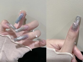 ミュウミュウ(miumiu)/冬限定ネイル特集