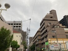 コモド(COMODO)/サロンへの道順