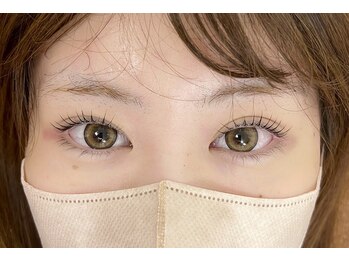 モナ(MoNa)/似合わせ♪まつ毛パーマ