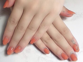 フレイムス アイラッシュ アンド ネイル(FRAMES)/ビタミンオレンジワンカラー