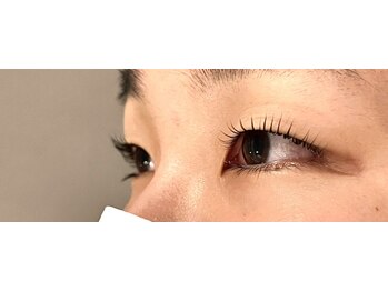 トラッド(TRAD)/瞼の上にしっかりまつ毛を♪♪