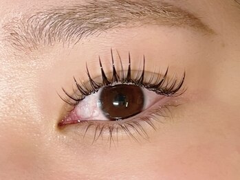 ラヴィールアイズ(Raviur eye's)/パリエク