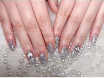 マグロ ネイルサロン/