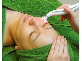 メディカルサンテロッソ 福岡店(MEDICAL SANTEROSSO)/高濃度トラネキサム酸導入