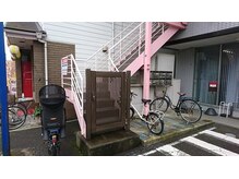 足楽亭/駐輪スペースあり