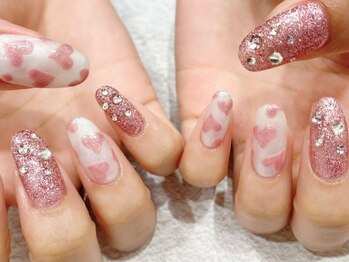 タフィーネイル(Taffy Nail)の写真/華やかな豪華デザイン5590円・6590円★フォトギャラリーで店内のデザインを掲載中★