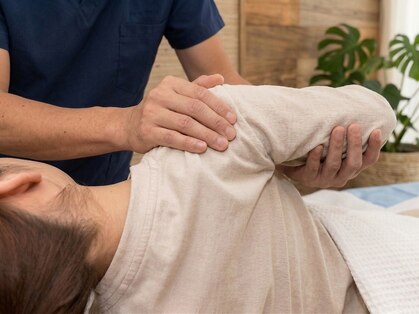 すずらん鍼灸接骨院 昭和橋通院 -肩こり・腰痛・骨盤矯正・整体・もみほぐし-の写真