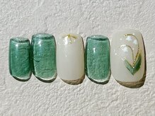 ネイルビート(NAIL BEAT)/スズラン　フラワーネイル