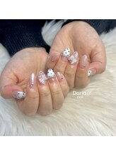 ダリア(Daria)/春先にも♪ドットネイル