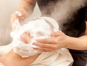 アンベリール/○本格毛穴レストリートメント○