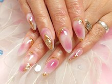 クリスタルネイル(CrystalNail)