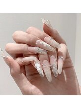 ザ ネイル(The Nail) ナ ナ