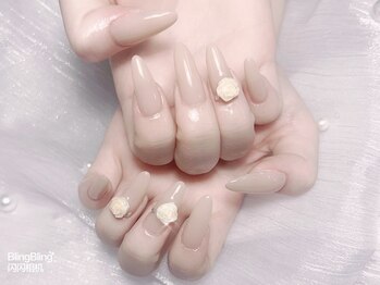 ルル 新宿店(Lulu’s)/シンプルデザイン・新宿ネイル