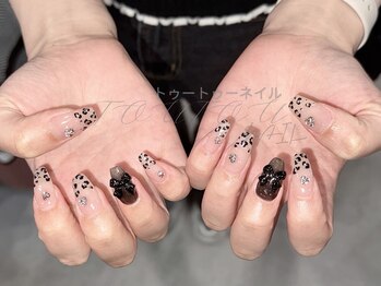トゥートゥー(TOUTOU)/ヒョウ柄ネイルxリボン