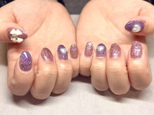 パープルの爪屋/フラッシュ/ラメ/ホワイトパーツ