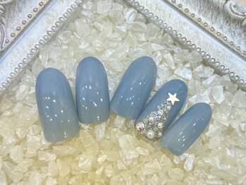 ネイル アンド アイラッシュ虹の写真/OLさんや主婦の方にもオススメ◎日常使いができ、指先をしっかりキレイに魅せるデザインをご提案♪