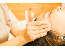 ルピナス(Lupinus)/施術の様子　眼精疲労ケア