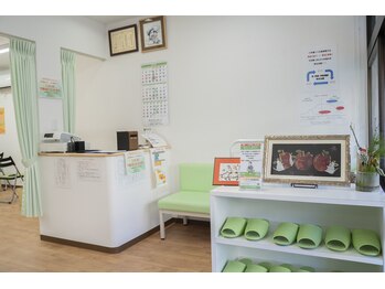 六角橋つつみ接骨院/店内は優しい雰囲気/整体/産後