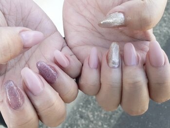 エミコネイル(Emiko nail)の写真/大人気!!【マグネットネイル￥5000】大人女子の理想が詰まったプライベートネイルサロン♪New Open☆