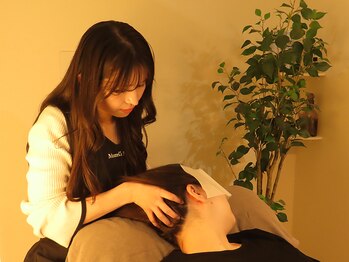もむスパ 神田 秋葉原店(Momu Spa)の写真/極上の眠りに☆眼精疲労や不眠の改善/ストレス緩和に効果◎≪極上ドライヘッドスパ（頭ほぐし）45分¥5500≫