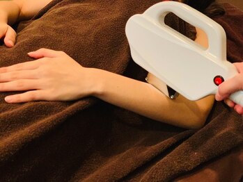 アネル 浦添店(anel)の写真/県内希少☆最新のプラズマ美肌脱毛！念願の毛穴レスをGETしながら全身脱毛☆