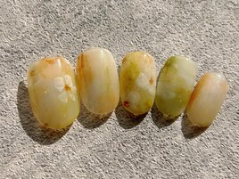 春　ニュアンスネイル