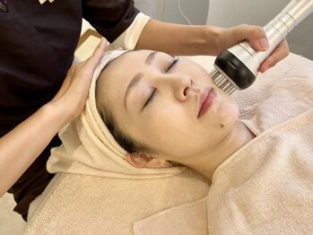 シャイニー(Shiny)/ハリ・弾力・ツヤアップ