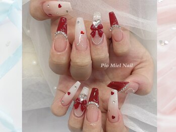 ピオミエルネイル 新宿(pio miel nail)/レッド×ホワイトグラデーション