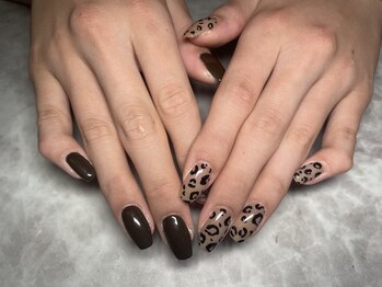 ジェルネイルシンプルアート