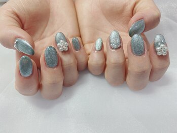 アイリッシュネイル 久屋大通店(Irish Nail)/マグネットネイル×ビジュー