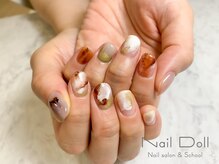 ネイルドール(Nail Doll)/茶系ニュアンスアート