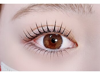 ミーナアイラッシュ(mina eyelash)/