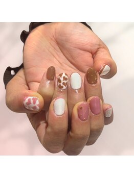アヤネイルズ アンド アイラッシュ(AYA NAILZ.＆Eyelash)/ハートネイル