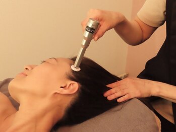ワンブルーム(OneBloom)の写真/"本気"の育毛促進ケア!!《プロセルセラピーズ》女性ならではの頭皮のお悩み改善に◎
