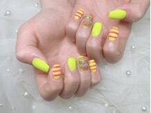ブリアン(Brillant)/ワンホンネイル