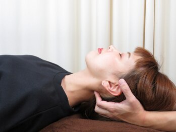 ナチュラ/ボキボキしない首の調整