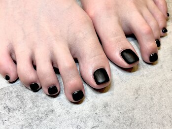 レミア 関内(REMIA)/７月　フットワンカラー