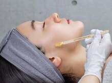 ハリウッドブロウリフト ワクシー 青山店(HOLLYWOOD BROW LIFT WAXYYY.)